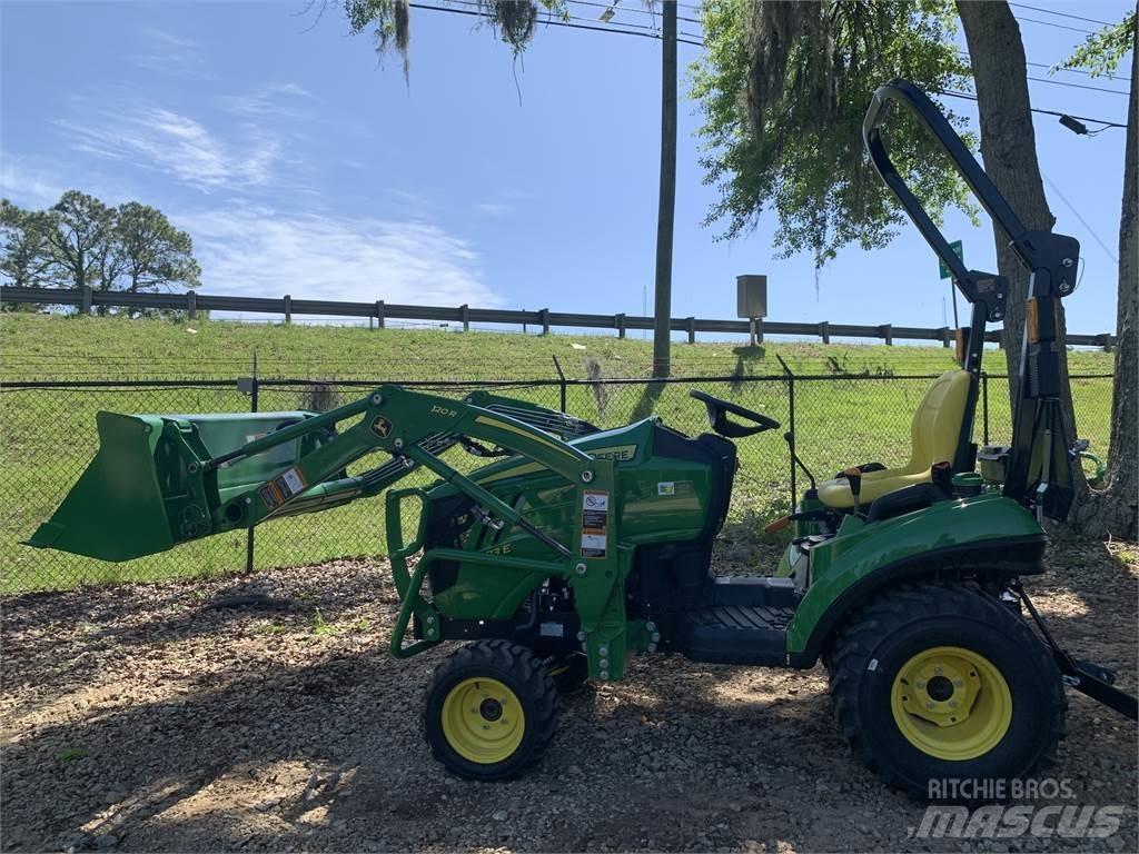 John Deere 1023E جرارات مدمجة