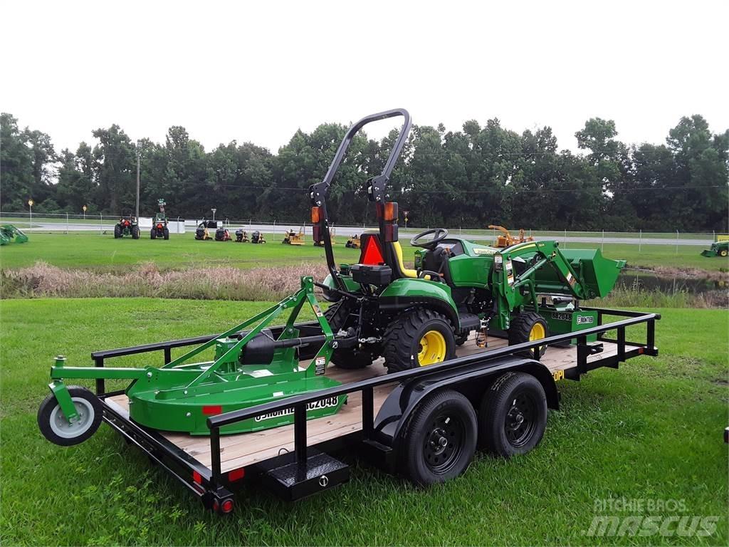 John Deere 1025R جرارات مدمجة