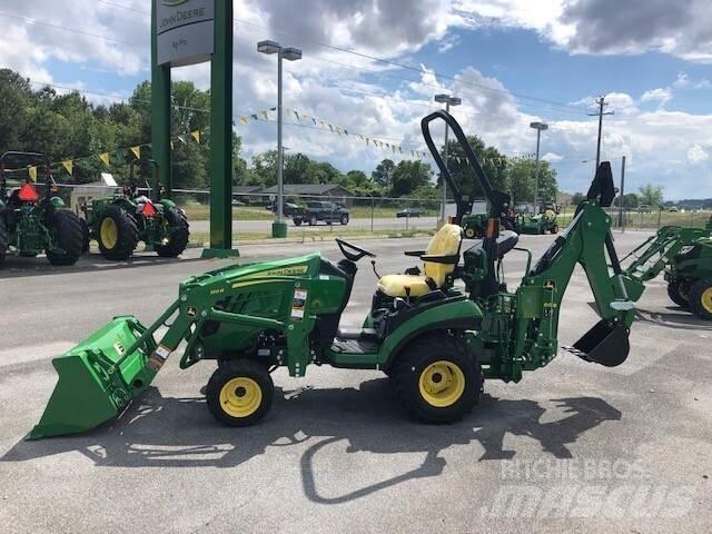 John Deere 1025R جرارات مدمجة