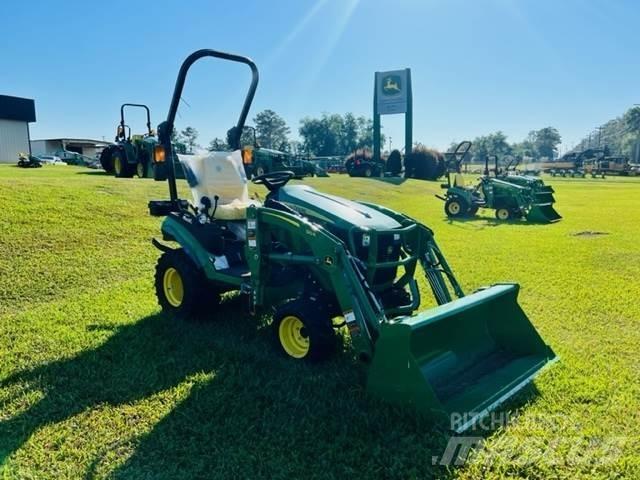 John Deere 1025R جرارات مدمجة