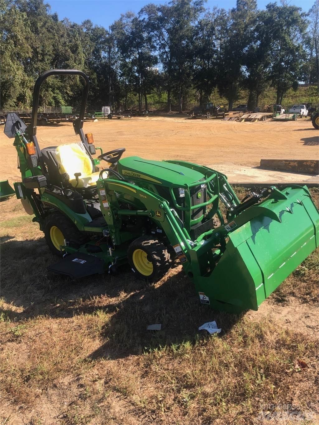 John Deere 1025R جرارات مدمجة