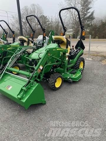 John Deere 1025R جرارات مدمجة