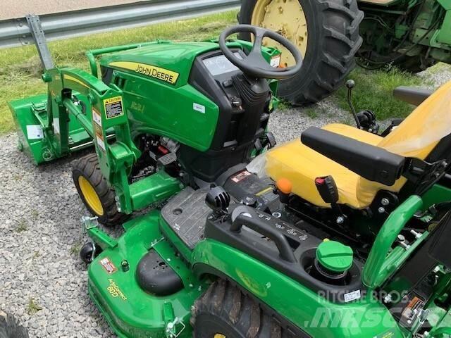 John Deere 1025R جرارات مدمجة