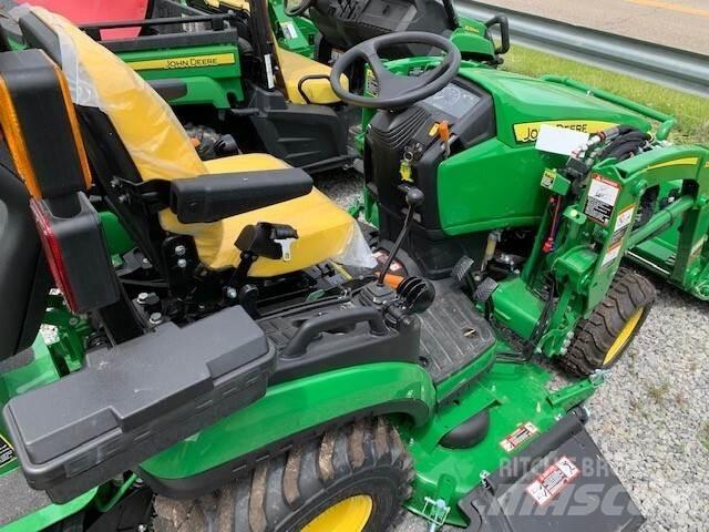 John Deere 1025R جرارات مدمجة