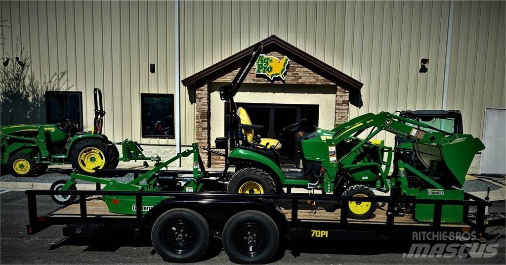 John Deere 1025R جرارات مدمجة