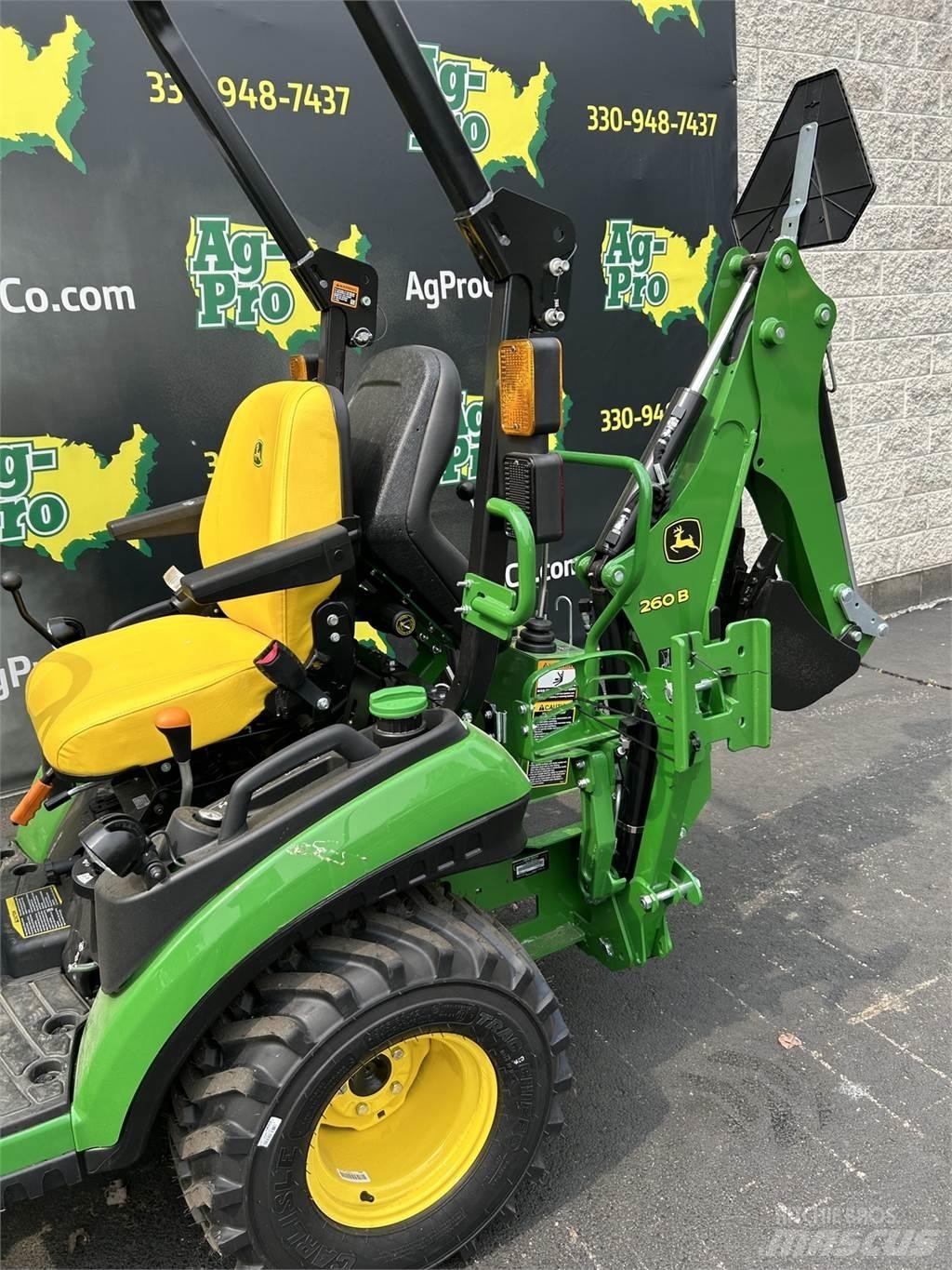 John Deere 1025R جرارات مدمجة
