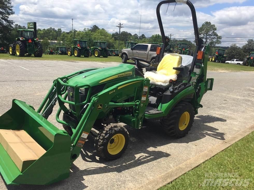 John Deere 1025R جرارات مدمجة