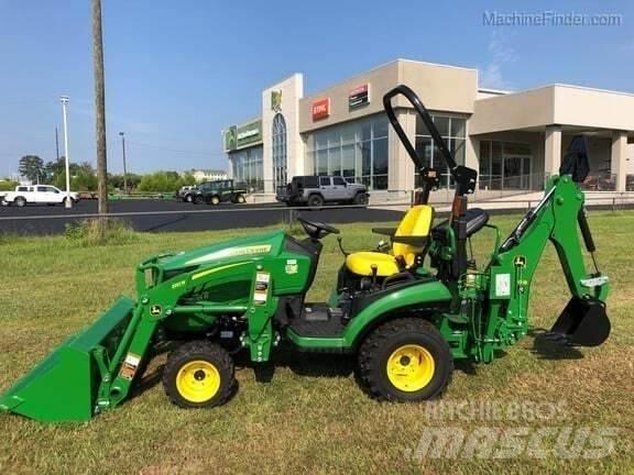 John Deere 1025R جرارات مدمجة