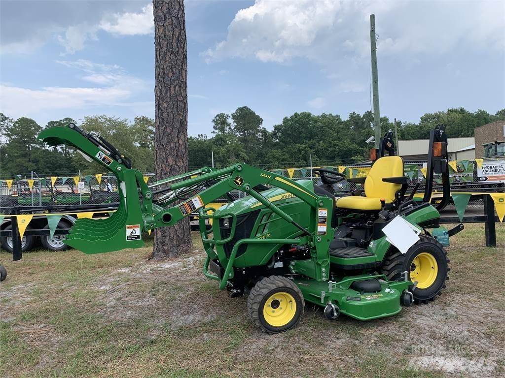 John Deere 1025R جرارات مدمجة