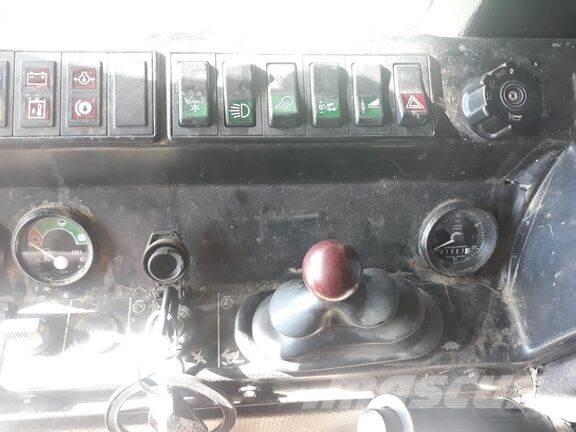 John Deere 1177 حصادات