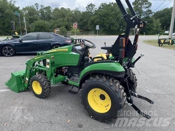 John Deere 2025R جرارات مدمجة
