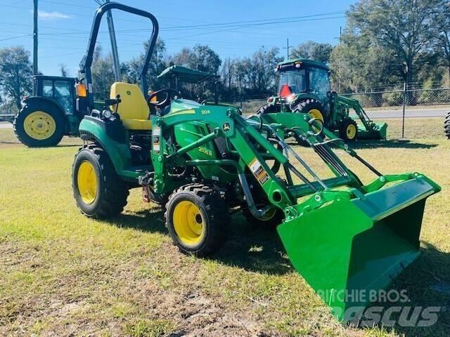 John Deere 2025R جرارات مدمجة