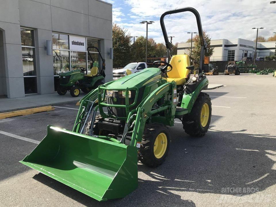 John Deere 2025R جرارات مدمجة