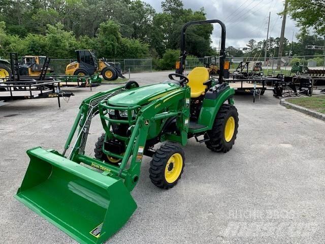 John Deere 2032R جرارات مدمجة