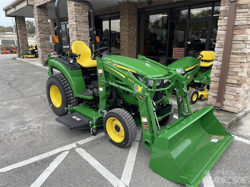 John Deere 2032R جرارات مدمجة