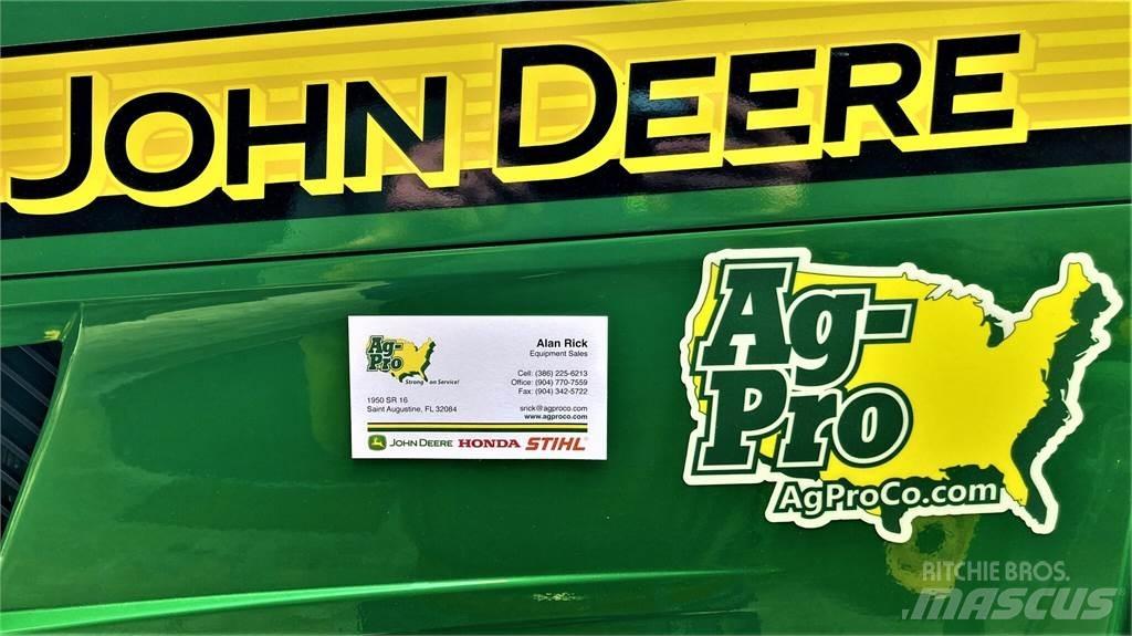 John Deere 2038R جرارات مدمجة