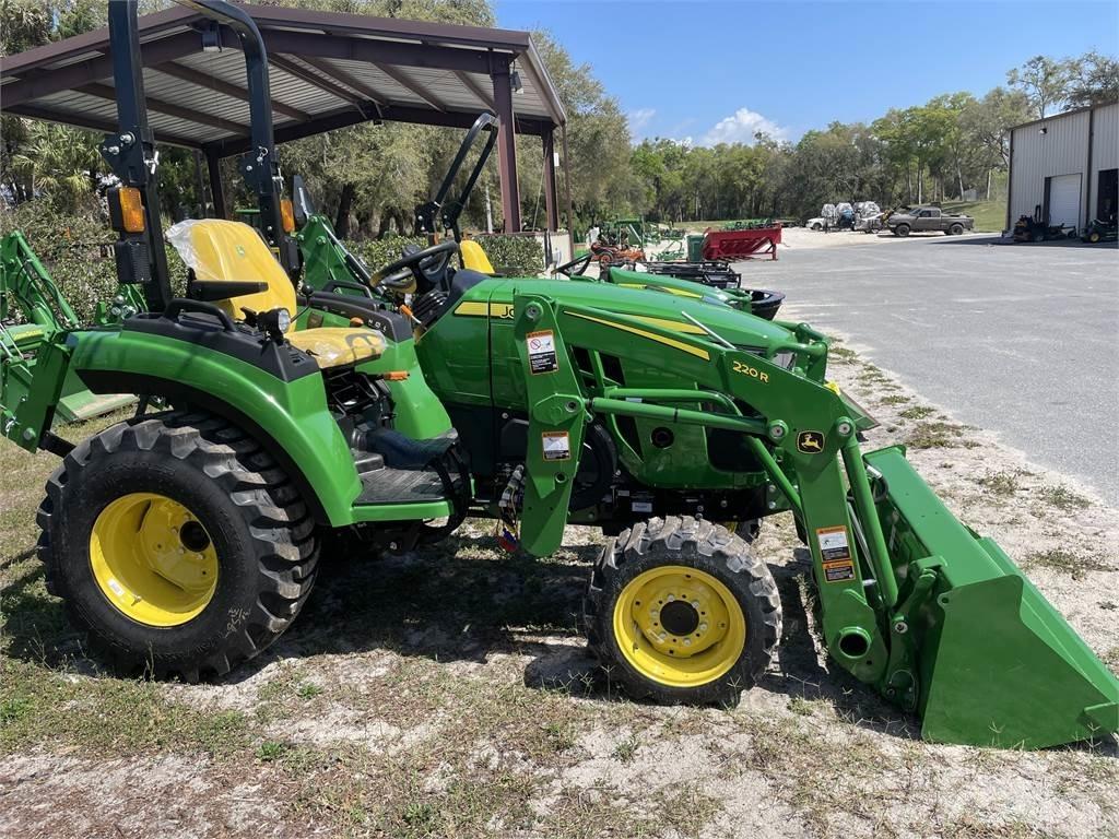 John Deere 2038R جرارات مدمجة