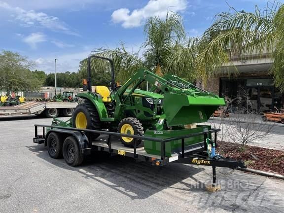 John Deere 3025D جرارات مدمجة