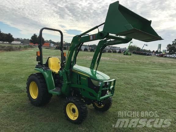 John Deere 3025E جرارات مدمجة