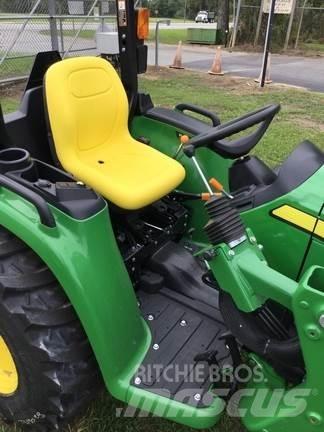 John Deere 3025E جرارات مدمجة