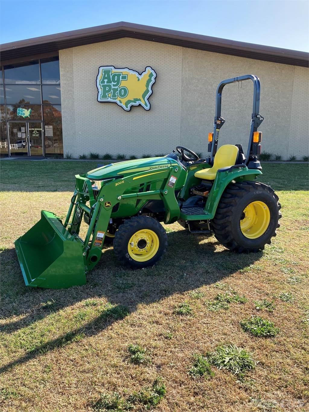 John Deere 3025E جرارات مدمجة