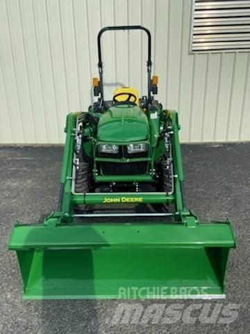 John Deere 3025E جرارات مدمجة