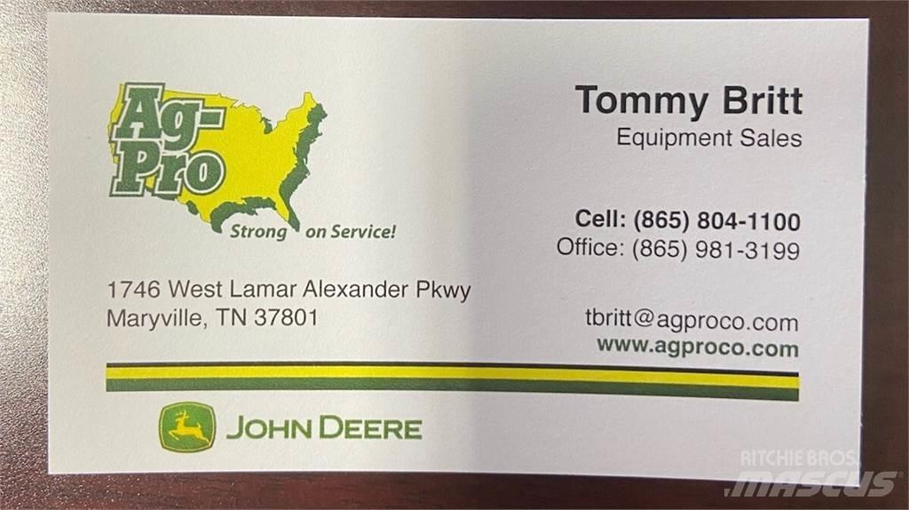 John Deere 3025E جرارات مدمجة
