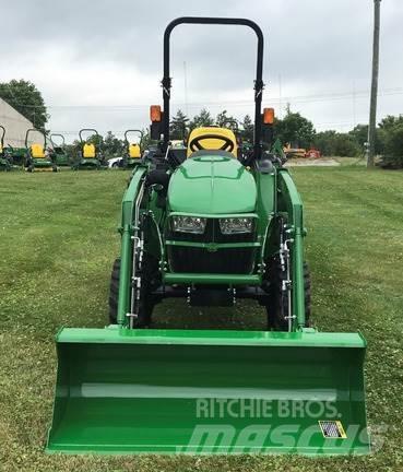 John Deere 3025E جرارات مدمجة
