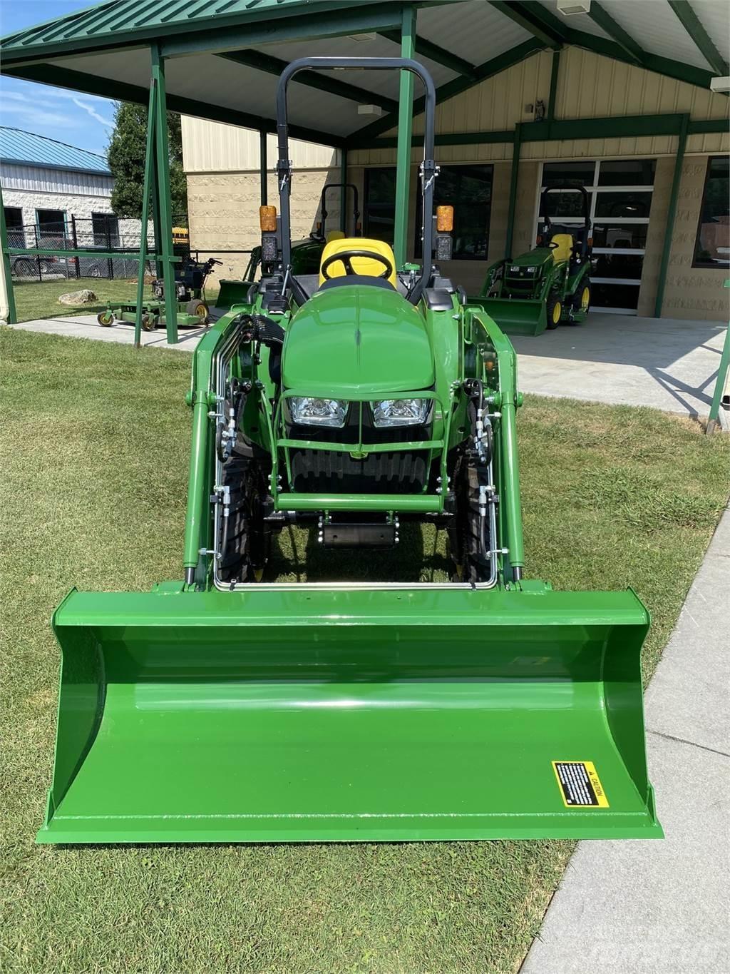 John Deere 3025E جرارات مدمجة