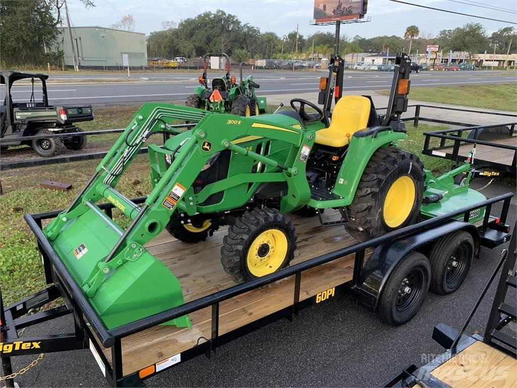 John Deere 3032E جرارات مدمجة