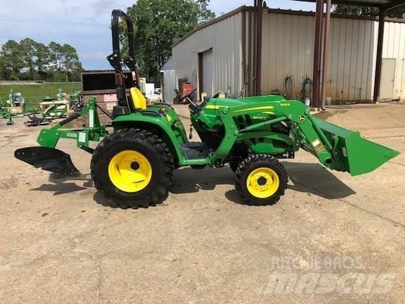 John Deere 3032E جرارات مدمجة