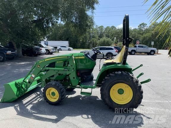 John Deere 3033R جرارات مدمجة