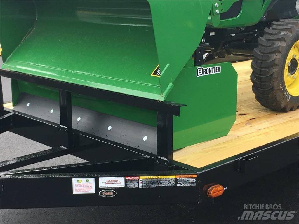 John Deere 3035D جرارات مدمجة