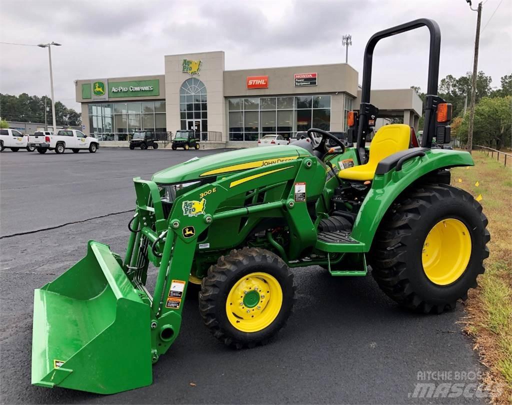 John Deere 3035D جرارات مدمجة