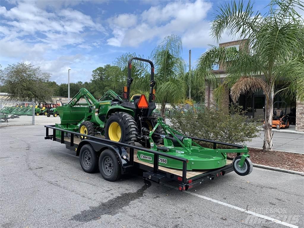 John Deere 3038E جرارات مدمجة