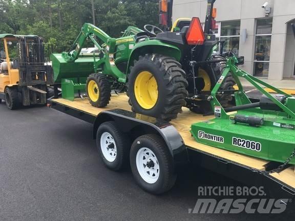 John Deere 3038E جرارات مدمجة