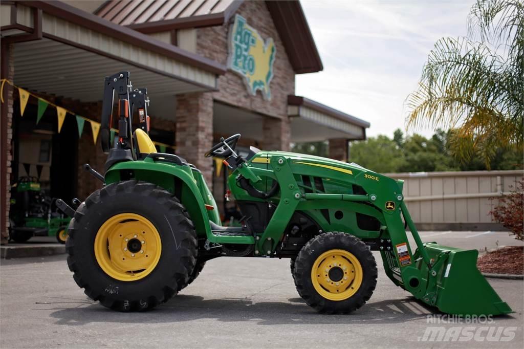 John Deere 3038E جرارات مدمجة