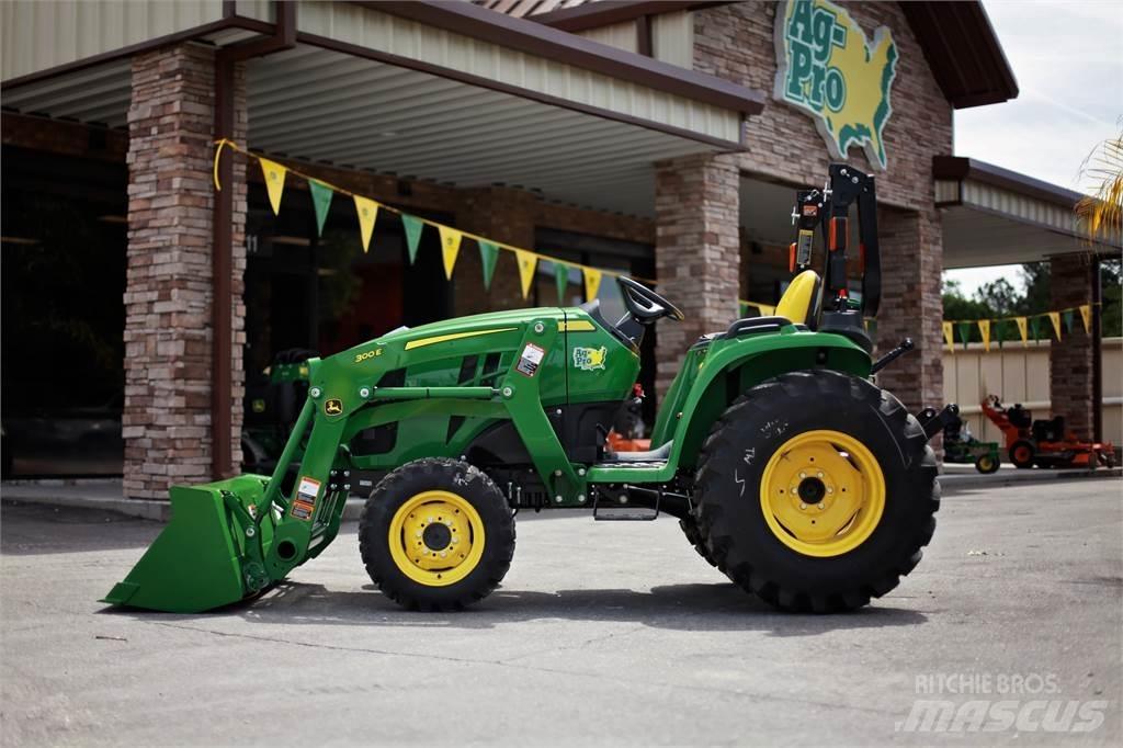 John Deere 3038E جرارات مدمجة
