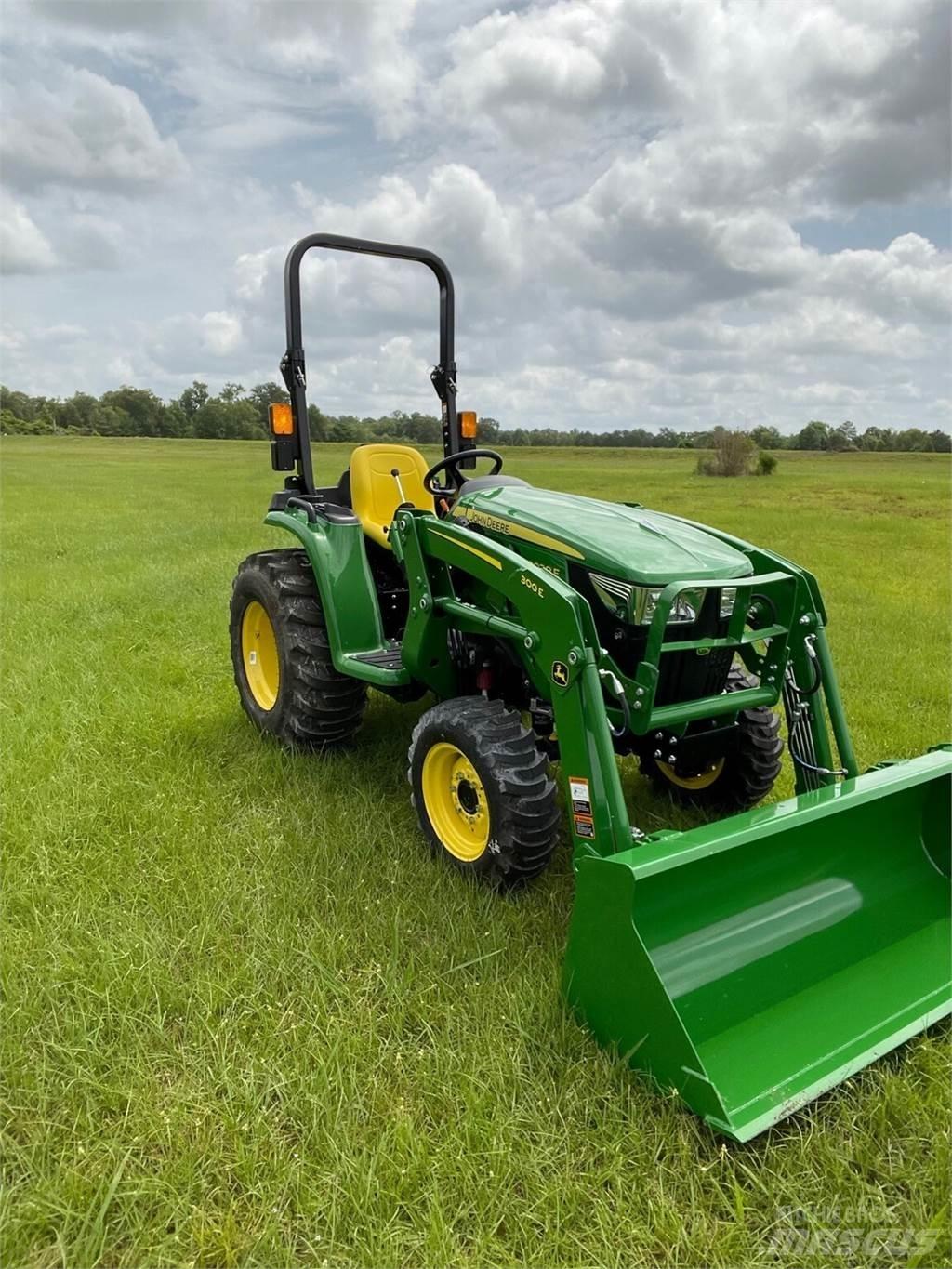 John Deere 3038E جرارات مدمجة