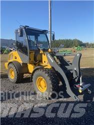 John Deere 304 G لوادر صغيرة