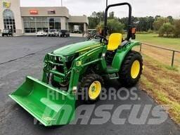 John Deere 3043D الجرارات