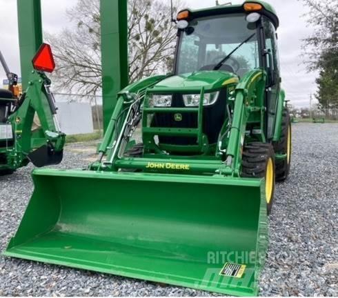 John Deere 3046R الجرارات