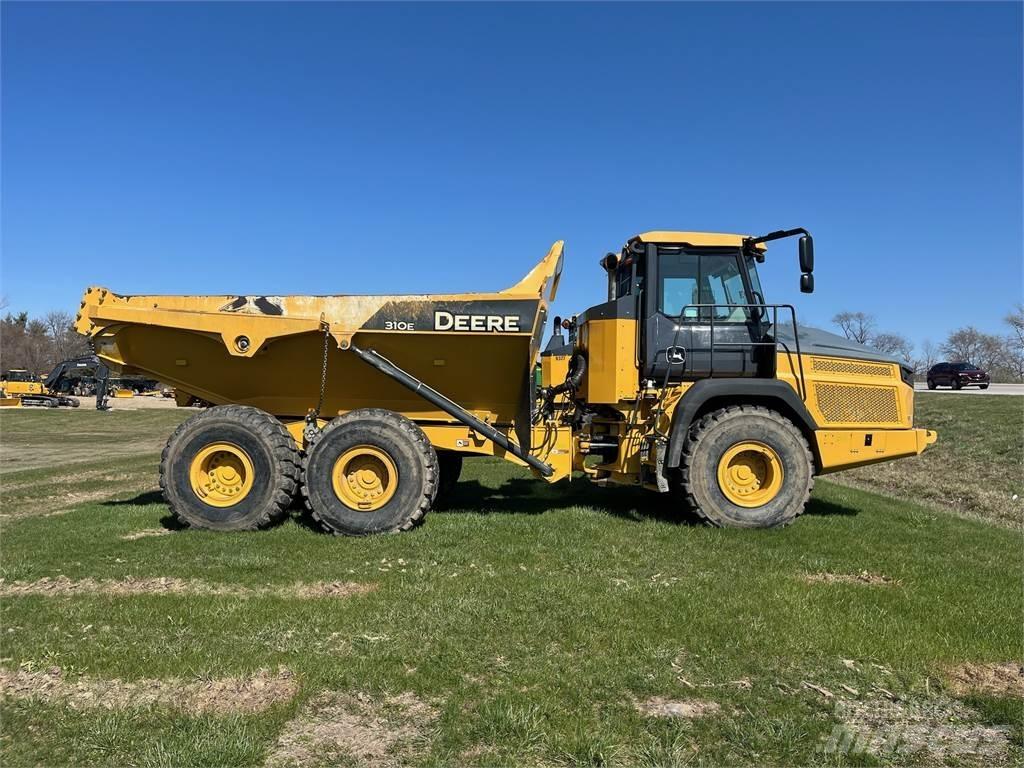 John Deere 310E ساحبات مفصلية