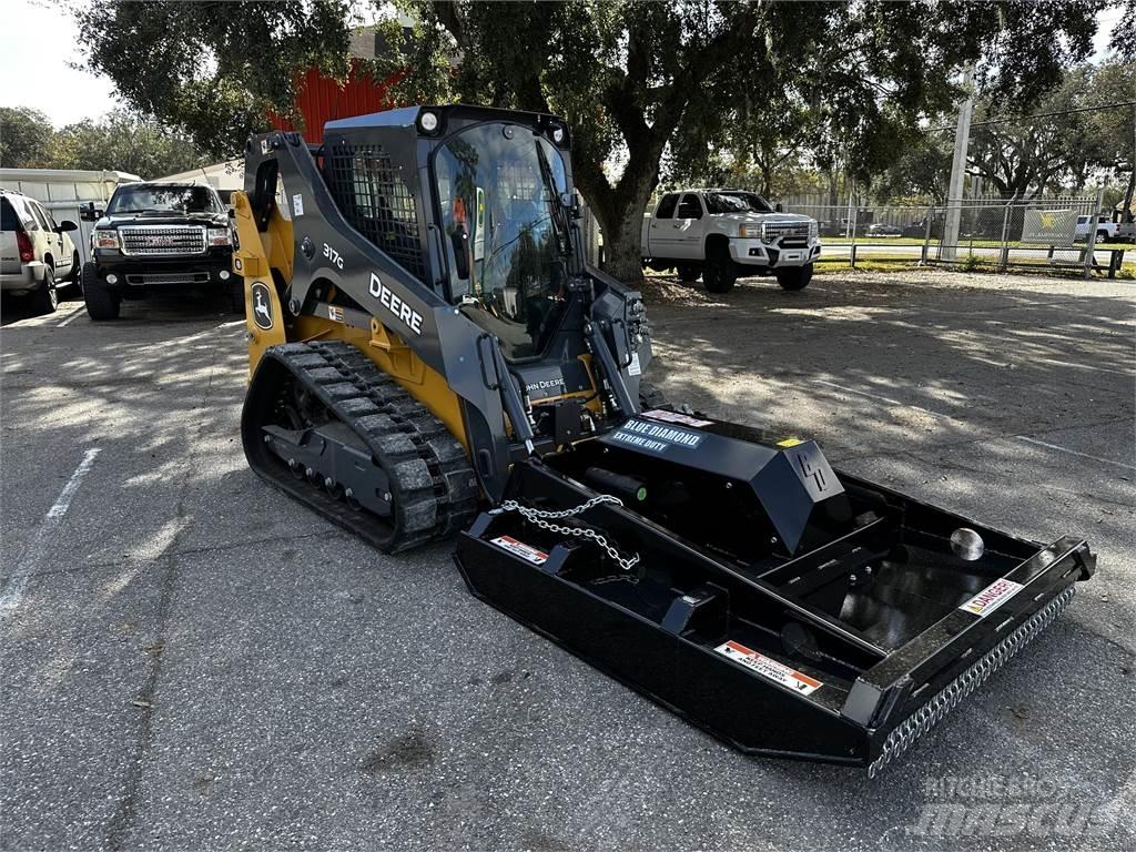 John Deere 317G لوادر صغيرة