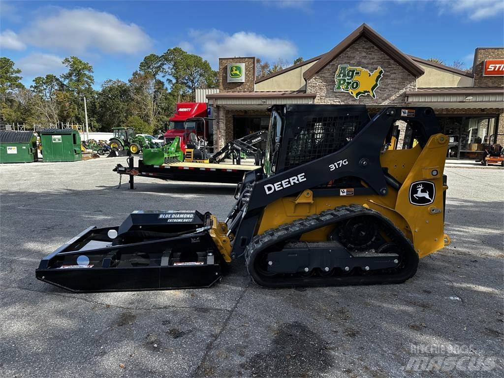 John Deere 317G لوادر صغيرة