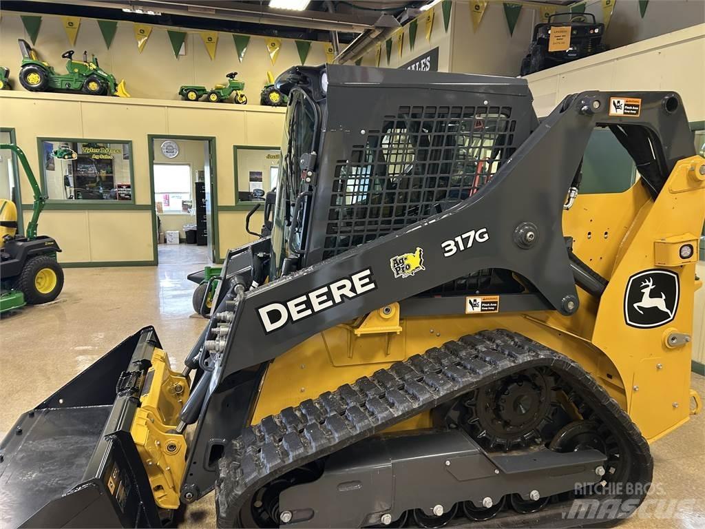John Deere 317G لوادر صغيرة
