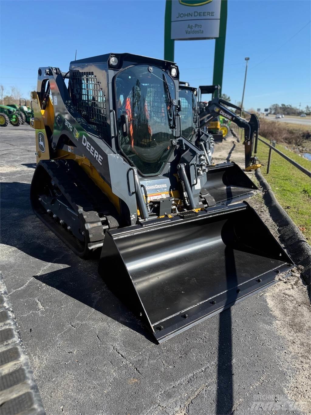 John Deere 317G لوادر صغيرة