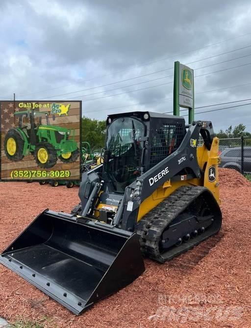 John Deere 317G لوادر صغيرة