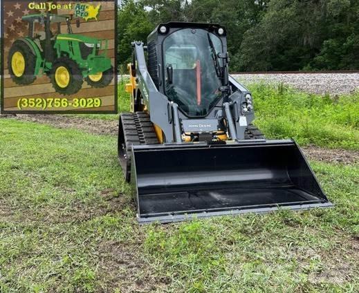 John Deere 317G لوادر صغيرة