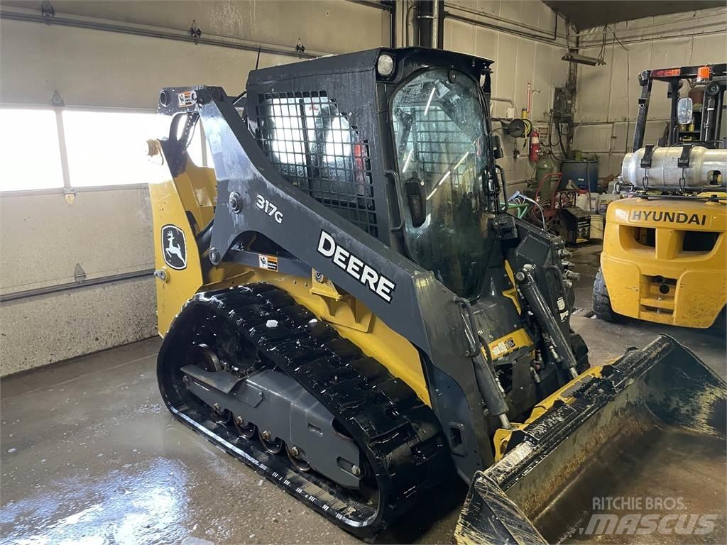 John Deere 317G لوادر صغيرة